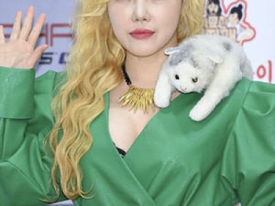 낸시랭 반려견 산책과 배변 훈련까지 홀로 해내는 일상