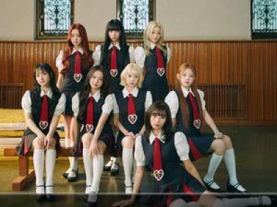 유니스 SWICY로 하이틴 감성 뽐내며 신곡 공개