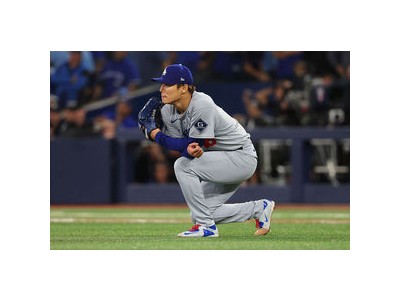 야마모토 요시노부 2년 차에 10승 달성 MVP 영광