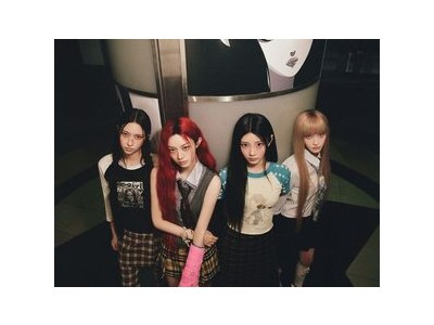 아일릿 신보 콘셉트 포토로 파격 변신